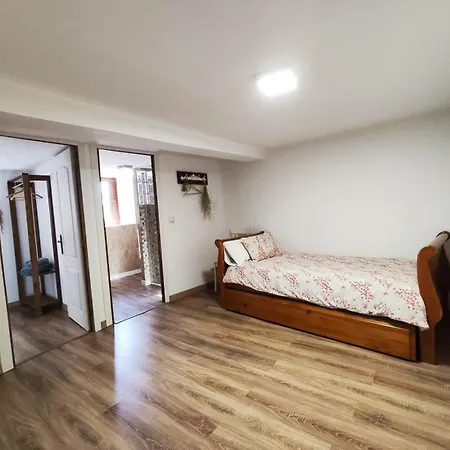 Casa De Aldea *