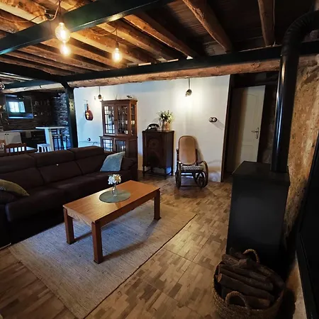 Semesterbostad Casa De Aldea